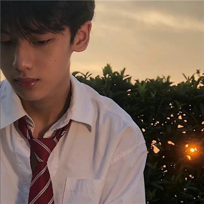 闫姓搞怪的网名大全男生(精选100个)