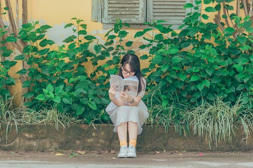 好听的郁姓女孩名字2020鼠年  生肖取名