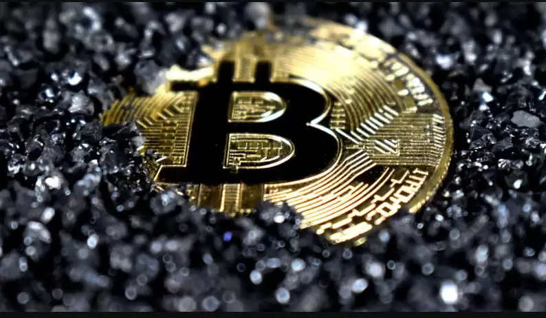 比特币BTC十年价格波动详解:从2015年到2025年完整数据汇总_wishdown.com 比特币BTC十年价格波动详解:从2015年到2025年完整数据汇总 - php中文网