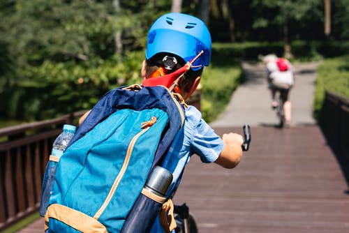 五行缺土的男孩有个性的好名字  男孩子取名