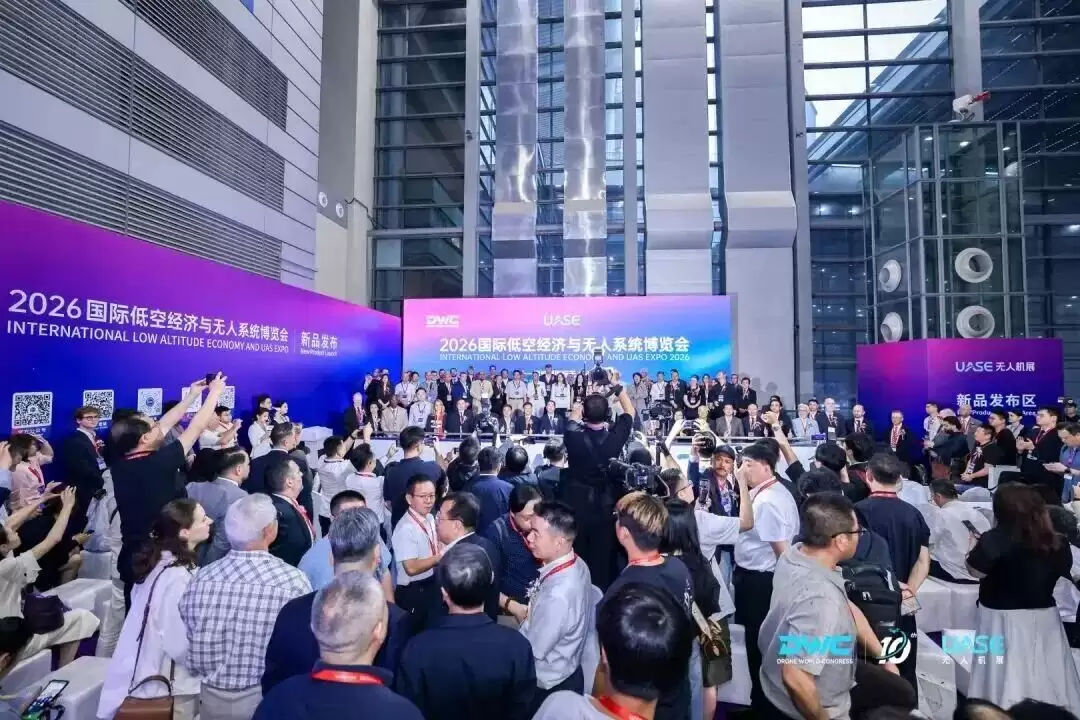 从“会飞的机器”进化成“具身智能体”，具身智能重铸低空装备商业底座