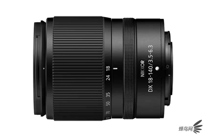 C画幅大变焦 尼克尔 Z DX 18-140mm f/3.5-6.3 VR售3588元