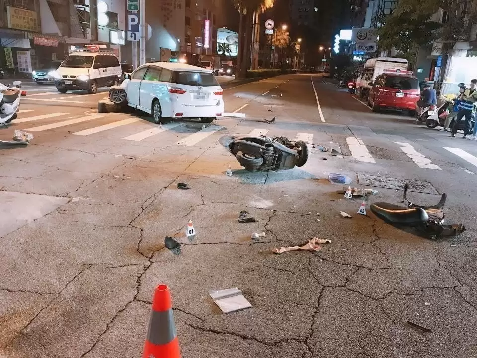 油车车主,替电车交了多少养路费?