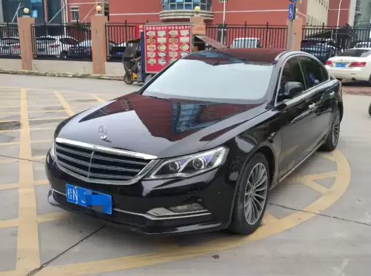 为开大奔走捷径！男子将众泰Z700改装成奔驰E300L 结果罚款、拘留一条龙