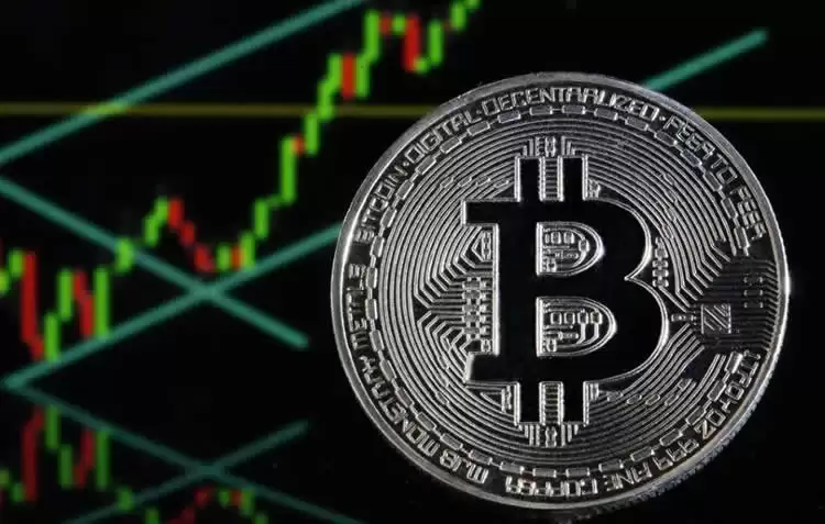 世界上第一个用比特币交易的人买了什么?第一枚比特币拥有者是谁?