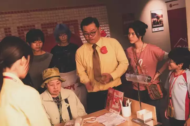 《一个部门的诞生》，笑得有点凄凉