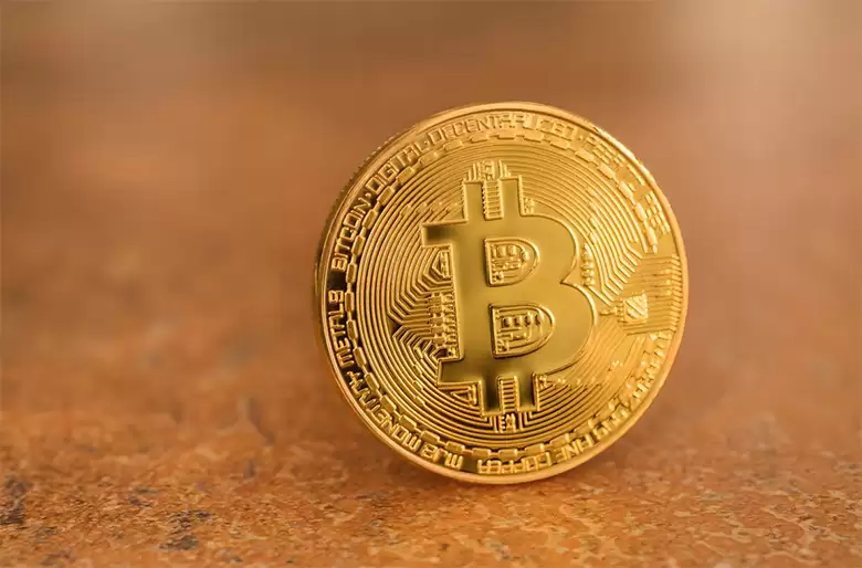 如果在十年前投资了1000美元比特币,2026年会值多少？