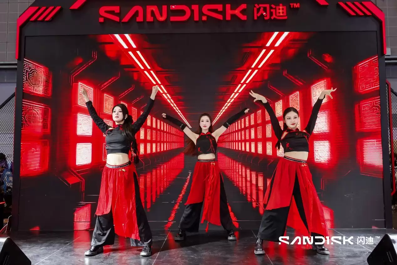 闪迪BW2026： 青春热血不负韶华 共同谱写年轻派存储新篇章