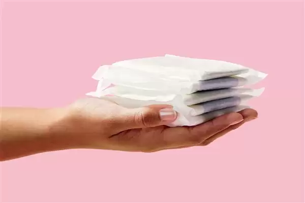 黄子韬捐赠4900箱卫生巾支援广西：要把它送到任何有女性的地方