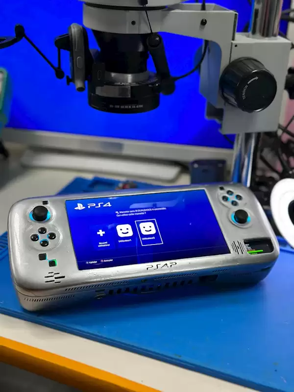 将PS4改造成掌机 网友展示超强DIY实力
