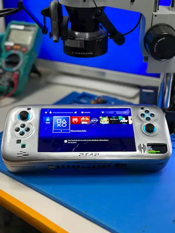 将PS4改造成掌机 网友展示超强DIY实力