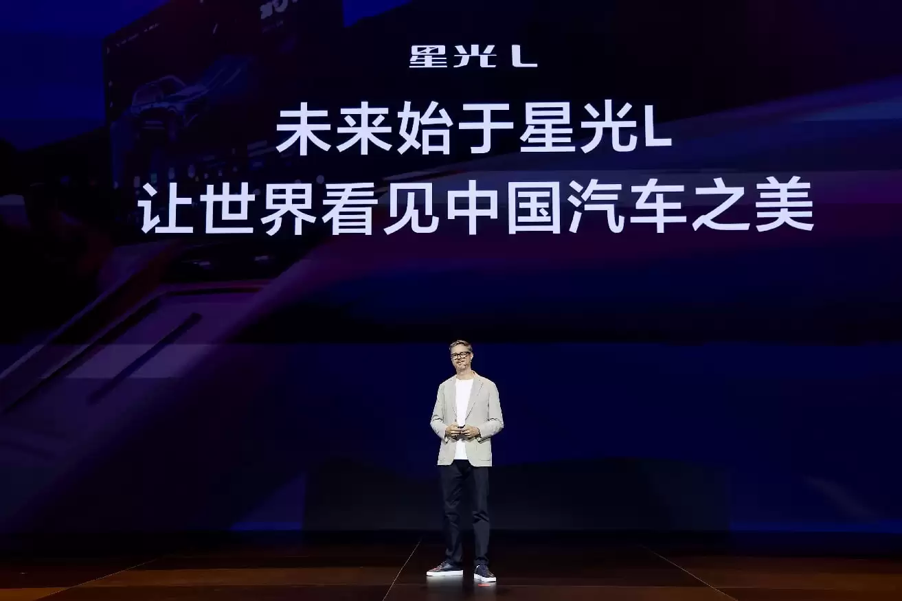 10万级五菱新能源SUV推荐，星光L让三代同堂出行更省心