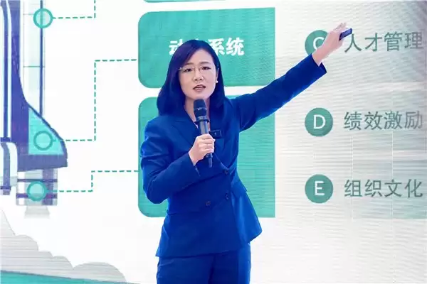 让AI真正“下场干活”！联想乐享超级智能体加速AI原生组织落地