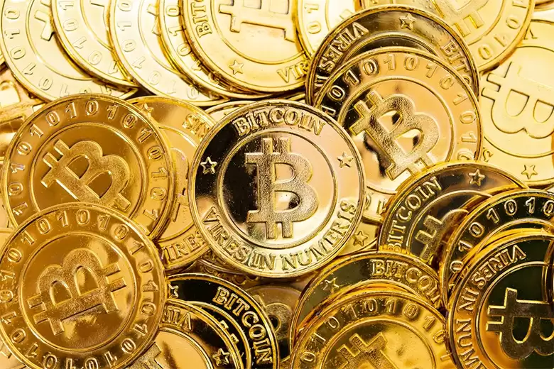 市场动荡下,黄金与比特币谁是更稳健的避风港?