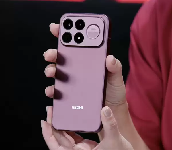 REDMI K100 Pro Max真机亮相ChinaJoy！赤霞珠红配色超强质感