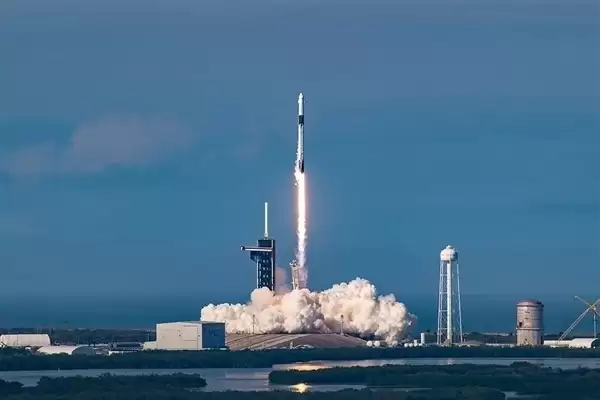 SpaceX上市后首份财报出炉！Q2营收同比增长92% 星链成唯一盈利部门