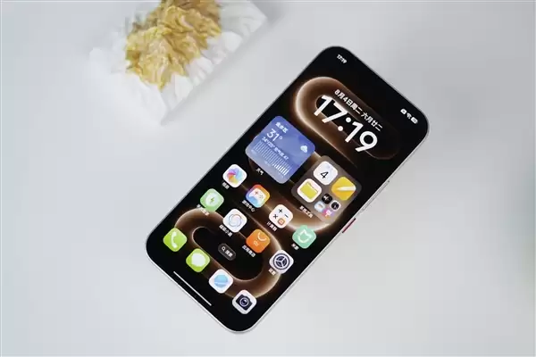 185Hz高刷游戏利器！REDMI K100 Pro Max图赏