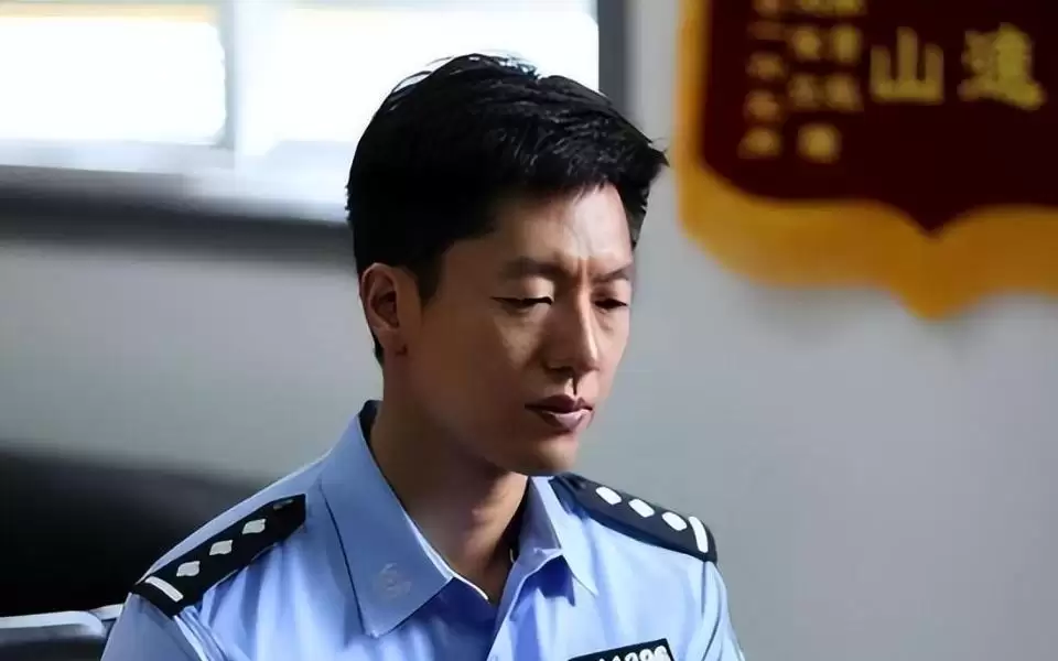 姚晨也没想到，央剧《藏锋》播出仅5天，凌潇肃竟实现口碑逆转