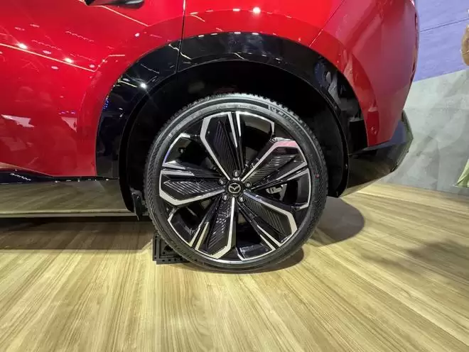 至高抵扣3600元 长安马自达MAZDA EZ-60激光版正式预售