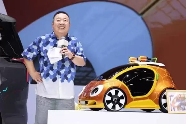 极氪发布最新概念车0.01:6岁孩童操刀设计