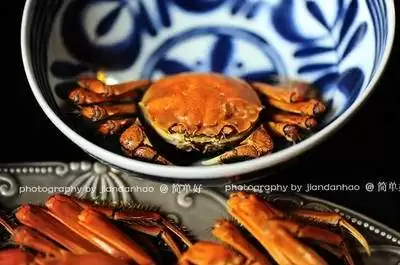 清蒸河蟹好吃的秘诀是什么