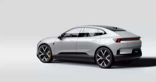 极星 Polestar 4 轿跑版