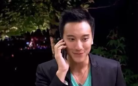 Joeman逼煮牛肉面「撞哏15年前台剧」　网看傻：坏坏男标配